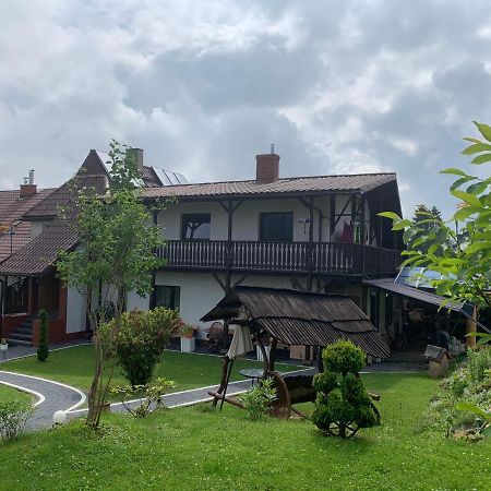 Noclegi Pod Gromadzyniem Устшики-Дольне Экстерьер фото
