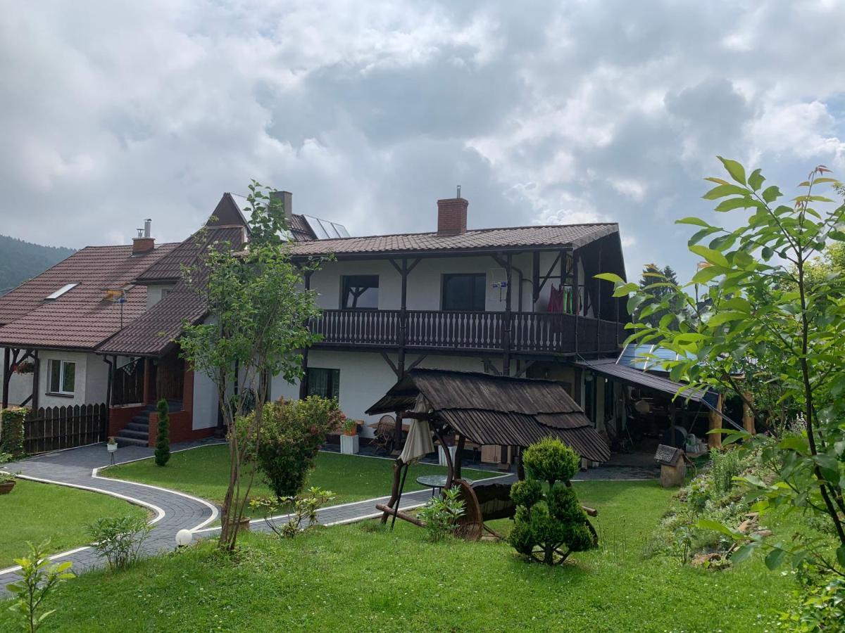 Noclegi Pod Gromadzyniem Устшики-Дольне Экстерьер фото